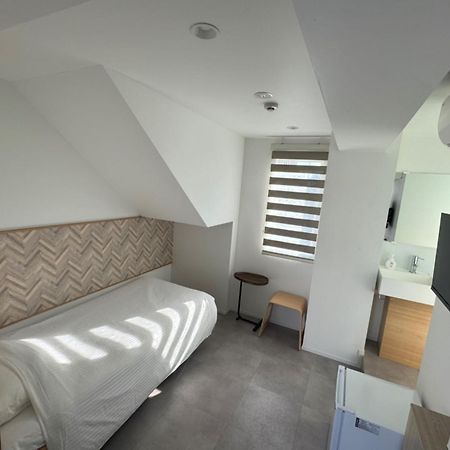Hotel Apreton Токио Екстериор снимка